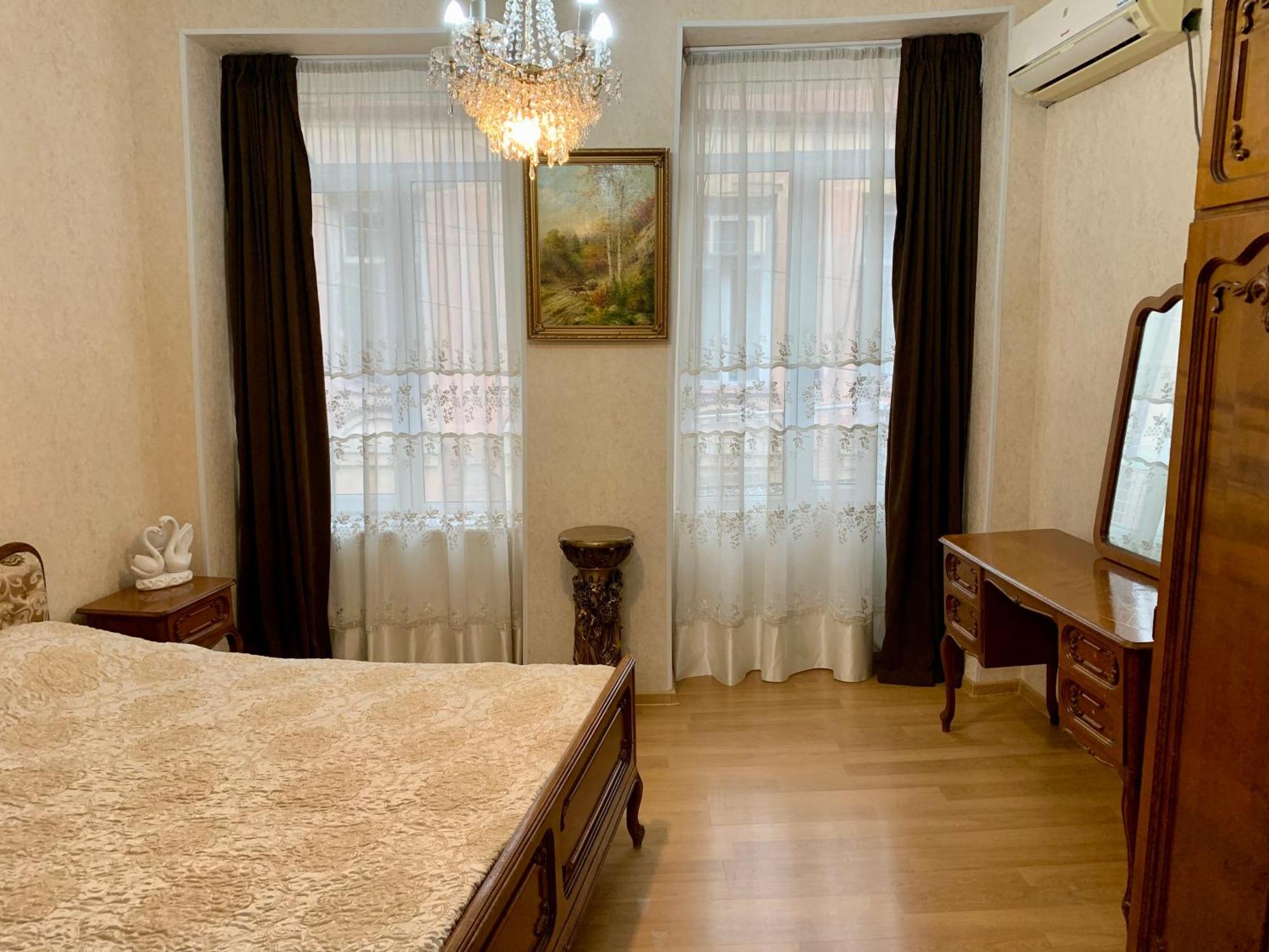Best Location Renovated Home Tbilisi Exterior photo